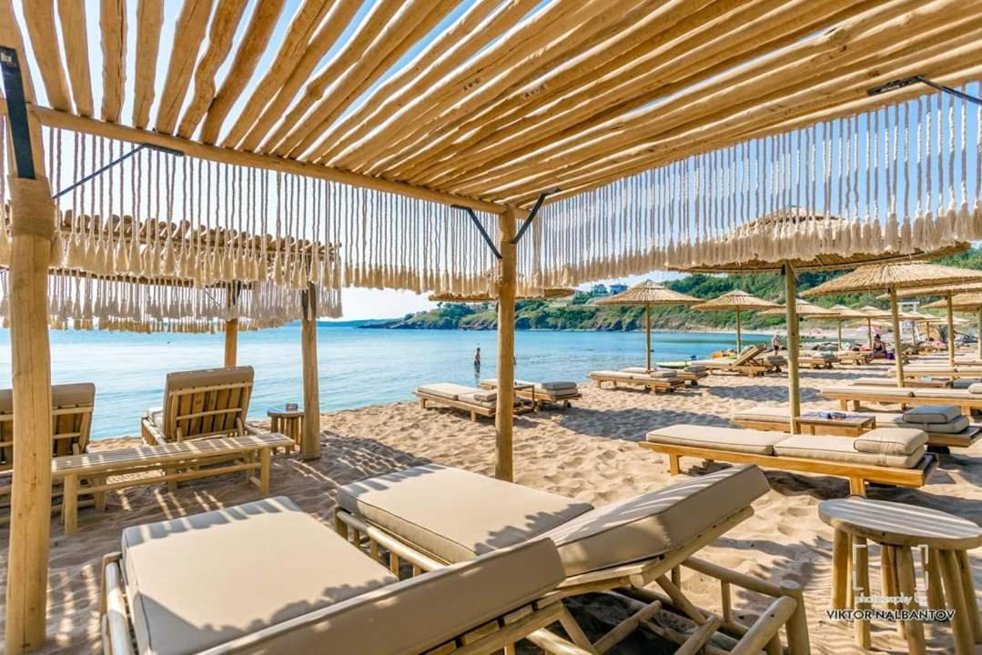 July'S Island Deluxe Διαμέρισμα Τσερνομόρετς Εξωτερικό φωτογραφία